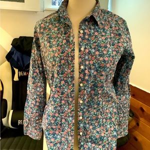 Lands end 100% cotton supima no iron button down blouse